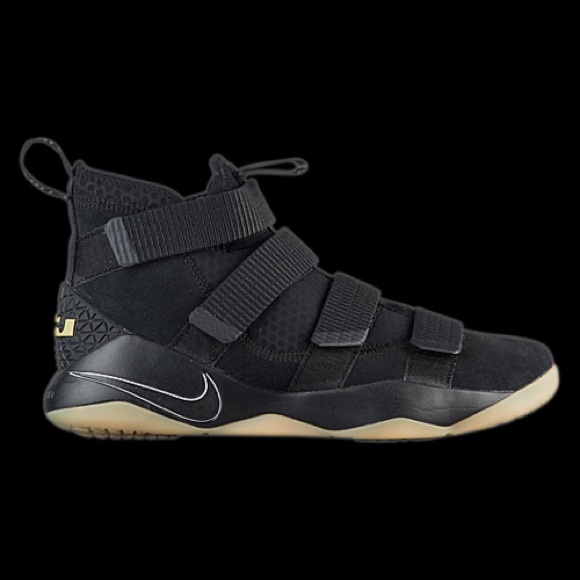 soldier 11s